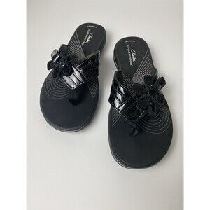 Clarks Women’s Cloudstepper Black Flip Flops 7 Comfort Summer Shoes